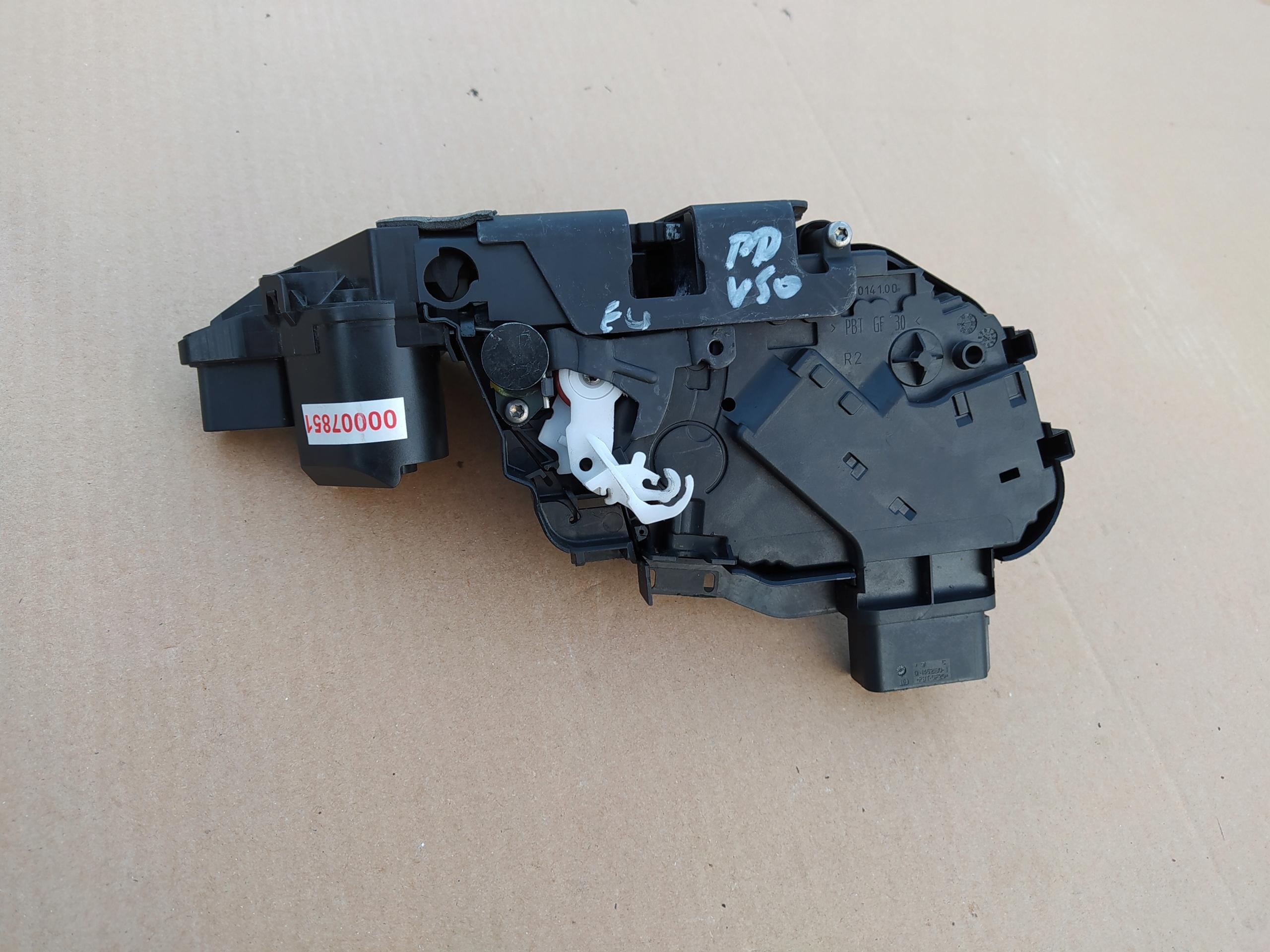 31253678 - Замок передньої правої двері Keyless VOLVO S40 V50 V70