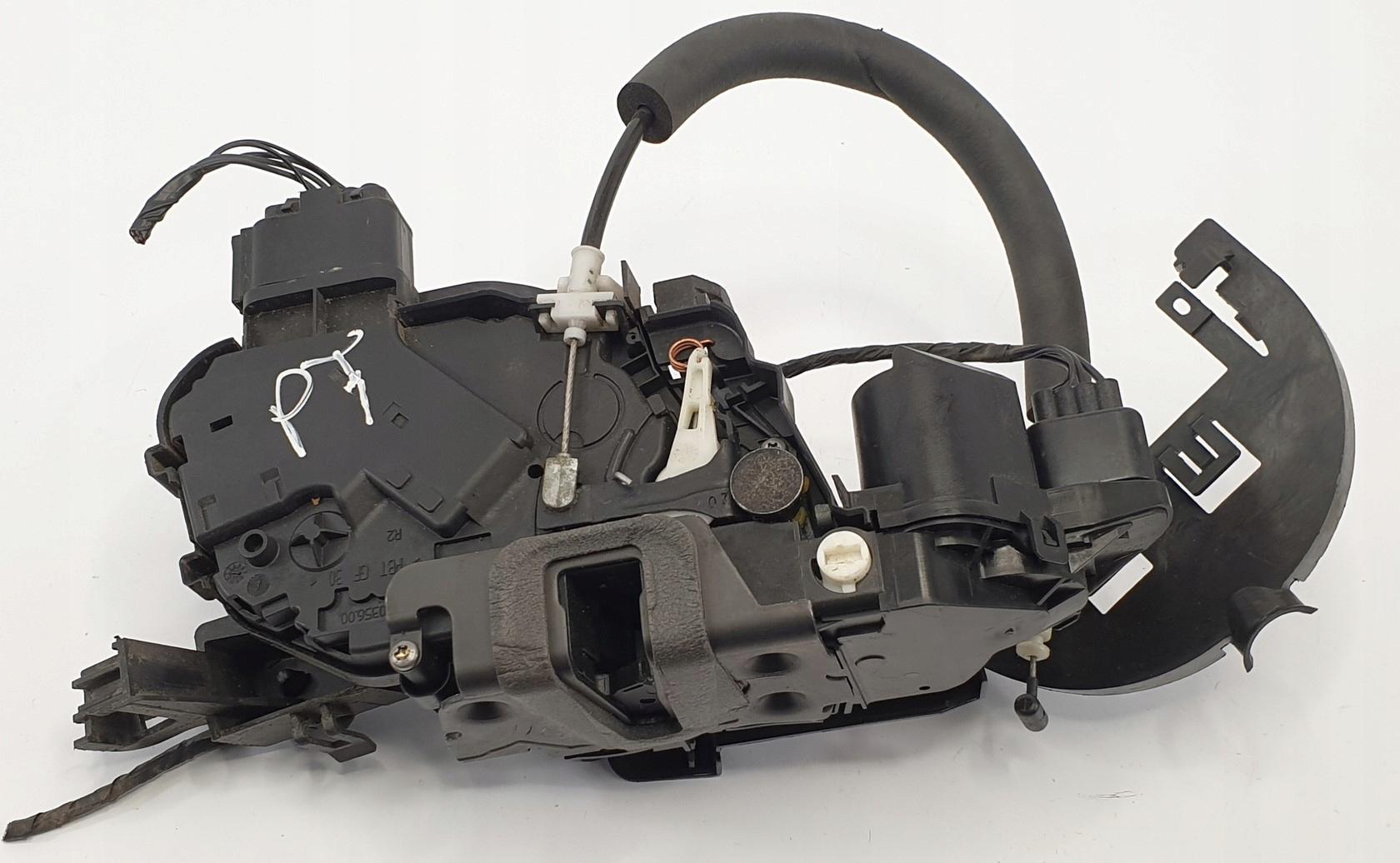 Замок двери правый задний JAGUAR XF X250 8X23-24994-AE