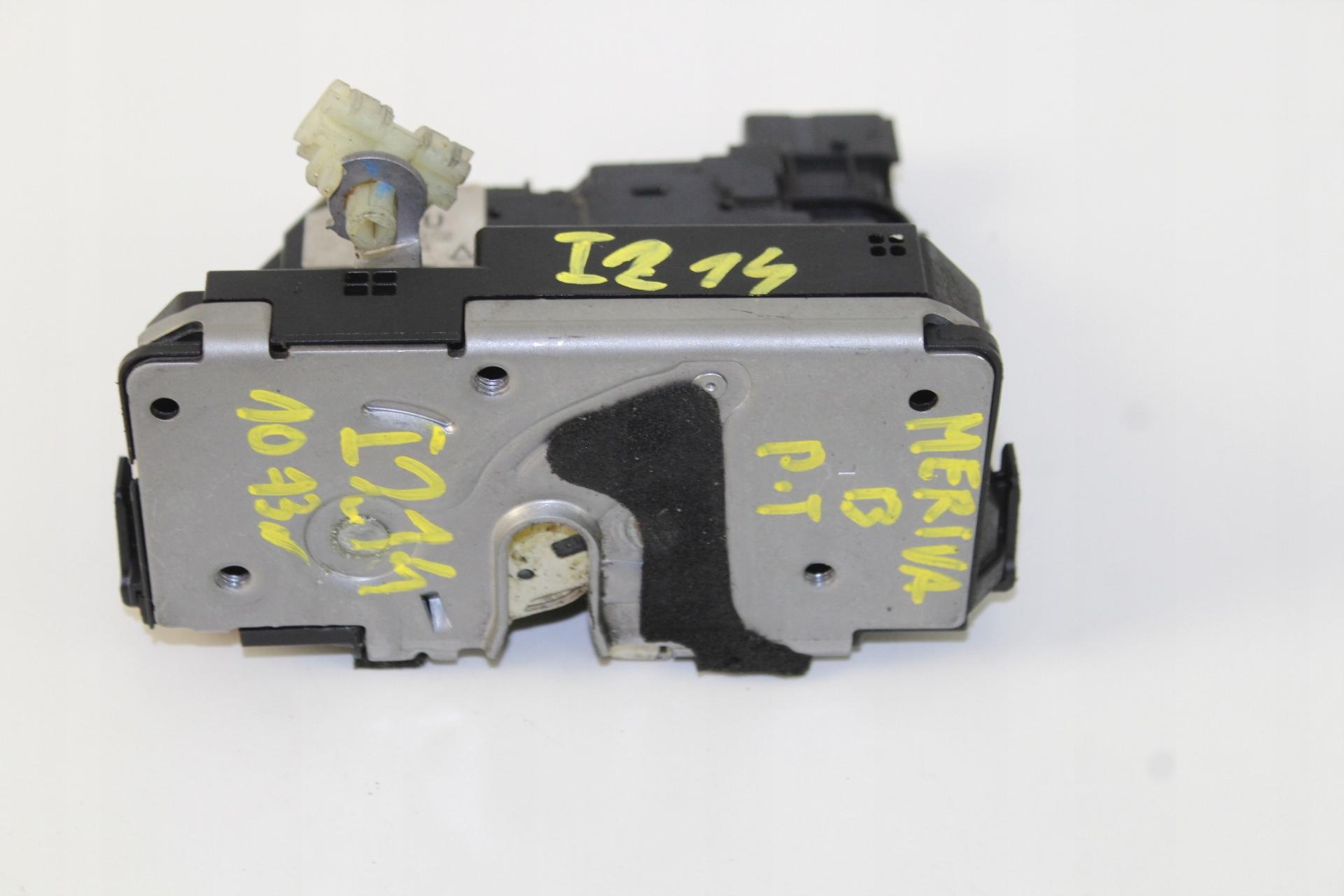 ЗАМОК ДВЕРЕЙ ПРАВИЙ ЗАДНІЙ OPEL MERIVA B 10-13R