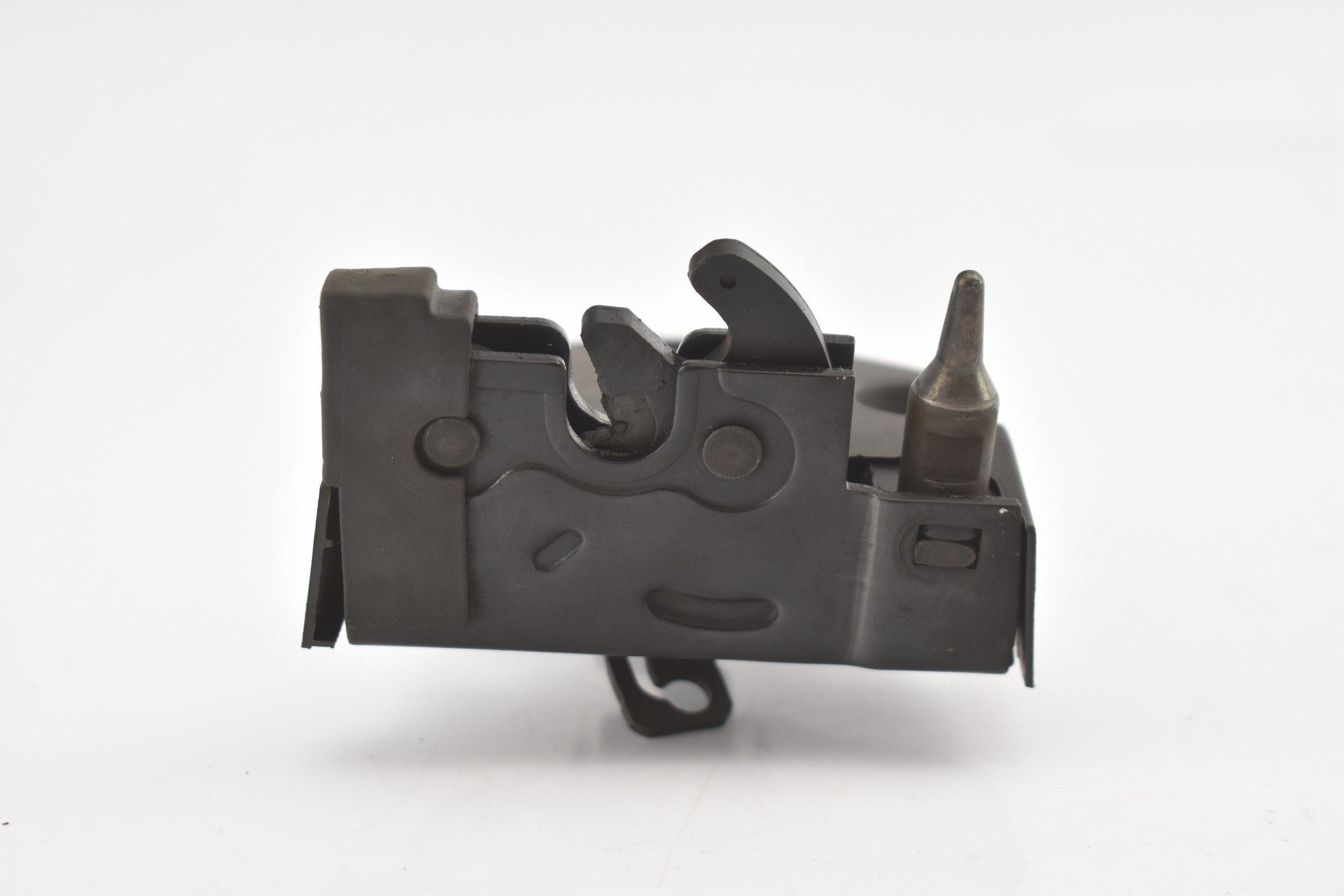 137554 - ЗАМОК ДВЕРЕЙ ПРАВИЙ ЗАДНІЙ TRAFIC III VIVARO B NV300