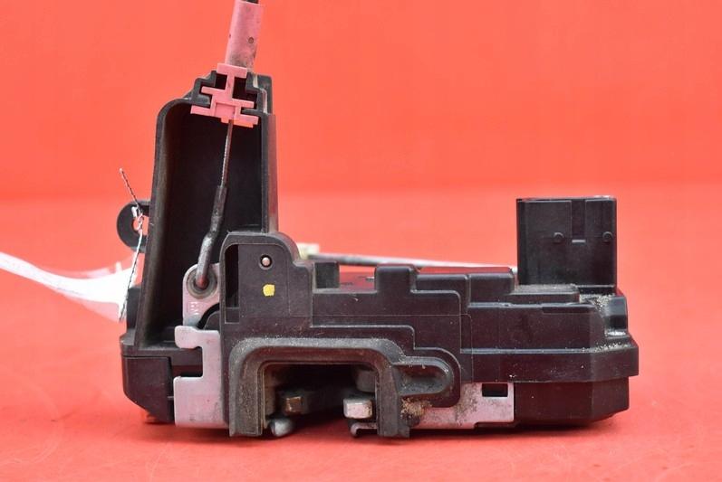 13210739 - ЗАМОК ДВЕРИ ПРАВЫЙ ЗАДНИЙ ЗАДНИЙ OPEL ASTRA III H 5D HB