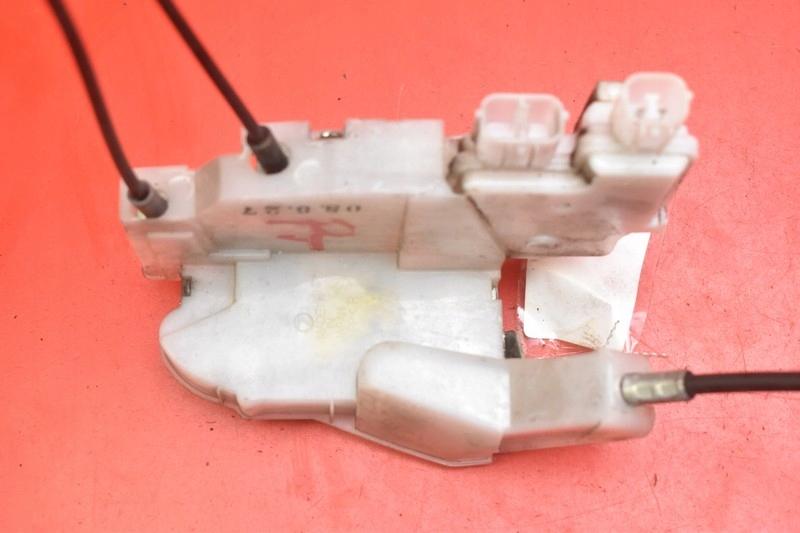 ЗАМОК ДВЕРИ ПРАВЫЙ ЗАДНИЙ ЗАДНИЙ SUBARU LEGACY IV УНИВЕРСАЛ