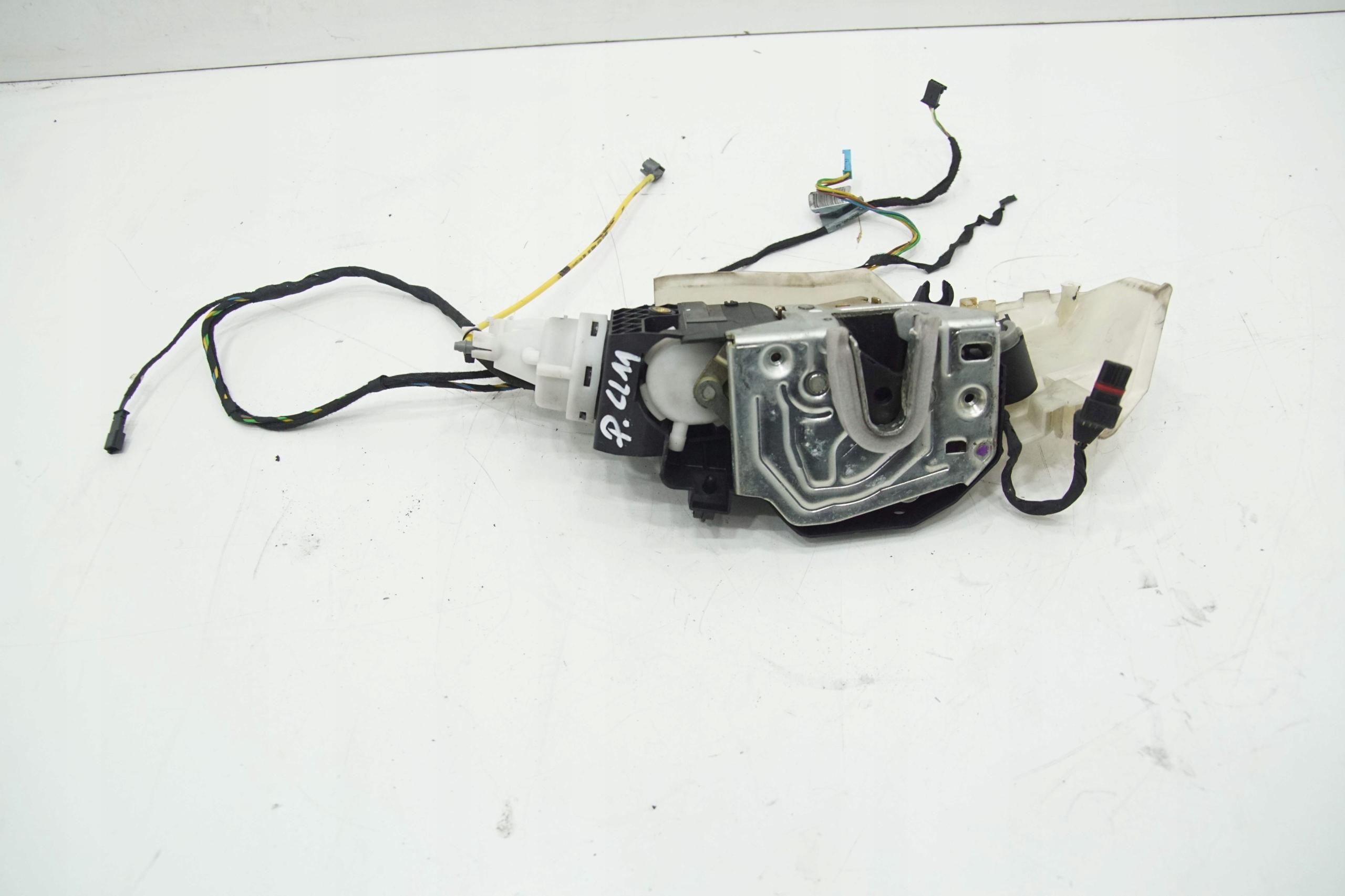 A2157201435 - Замок правой двери KEYLESS Go MERCEDES CL W215