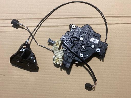 2K5843654D - ЗАМОК ПРАВОЙ РАЗДВИЖНОЙ ДВЕРИ VW CADDY 2K5