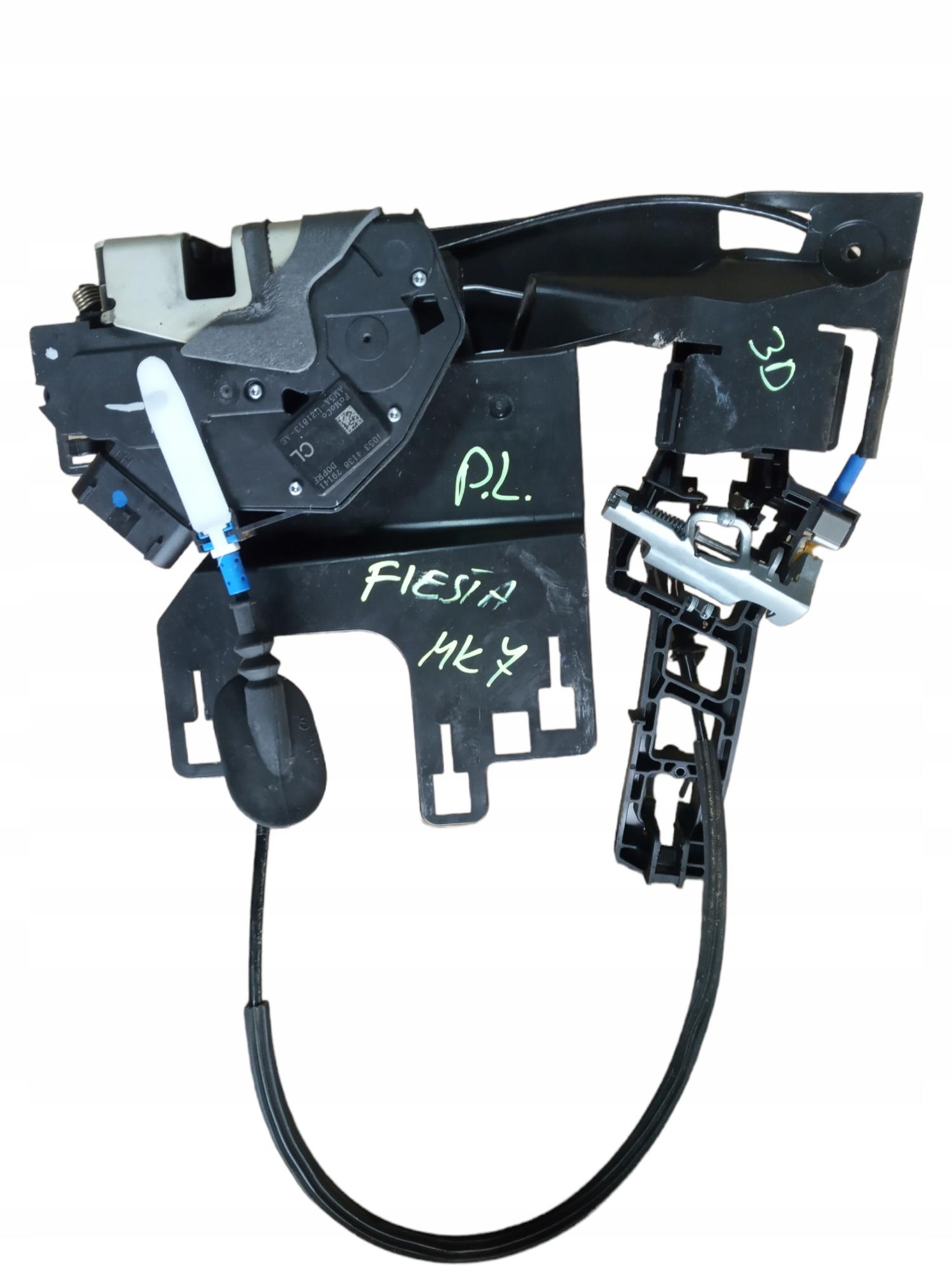 AM5AU21813AE - ЗАМОК ПЕРЕДНЕЙ ЛЕВОЙ ДВЕРИ FORD FIESTA MK7 ЕВРОПА