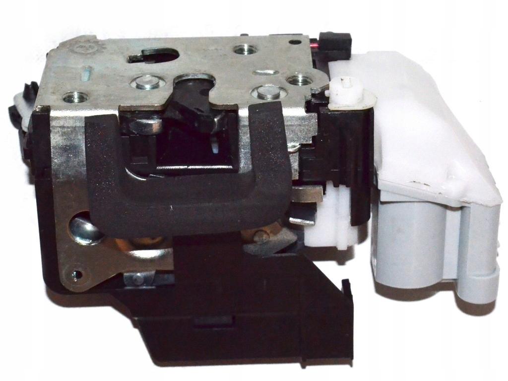 FT95400 - ЗАМОК РОЗСУВНИХ ДВЕРЕЙ ПРАВИЙ FIAT DOBLO 00-