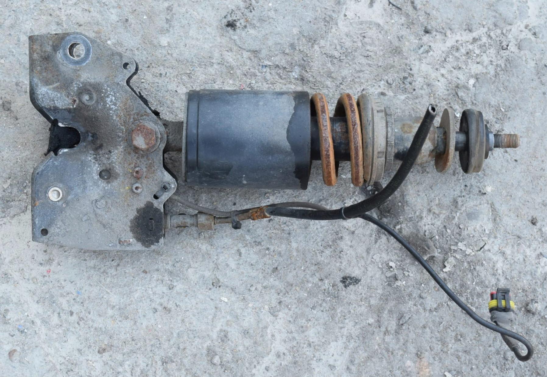 ЗАМОК КАБИНЫ DAF XF CF 105