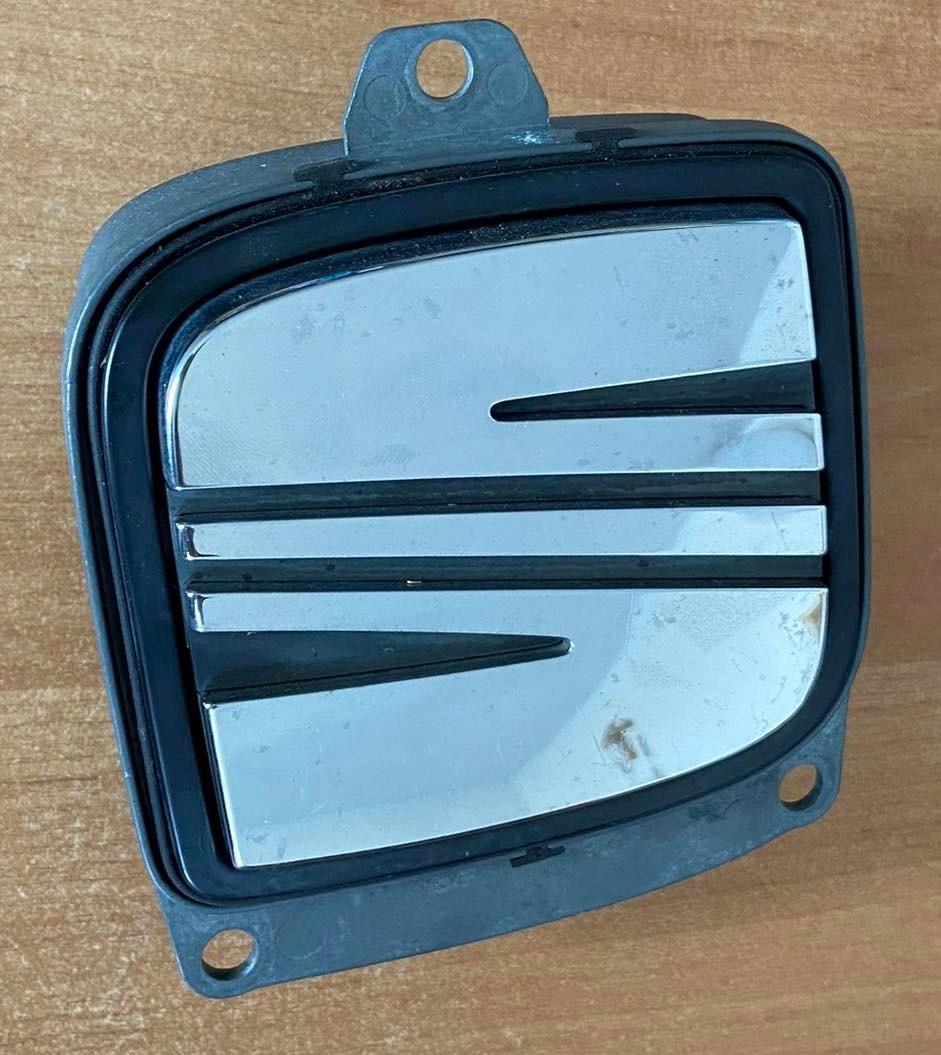 ЗАМОК РУЧКА БАГАЖНИКА SEAT TOLEDO III ALTEA