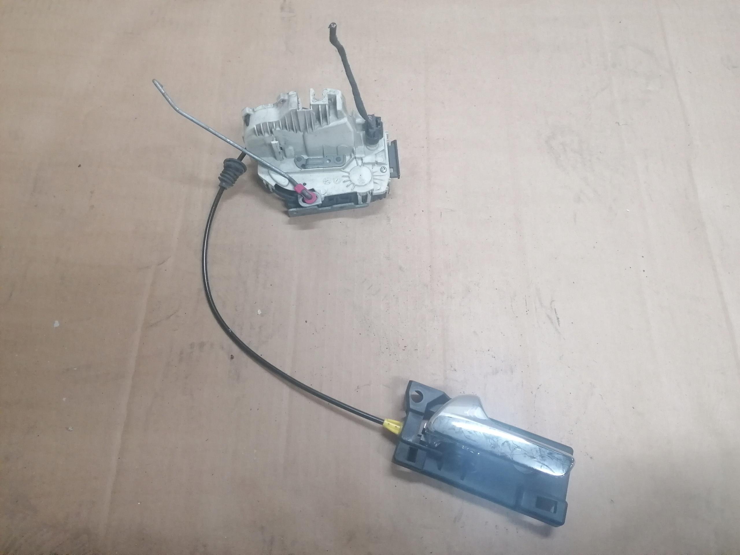 P04589923AF 921266 - ЗАМОК РУЧКА ДВЕРИ ЛЕВАЯ ЗАДНЯЯ JEEP GRAND CHEROKEE