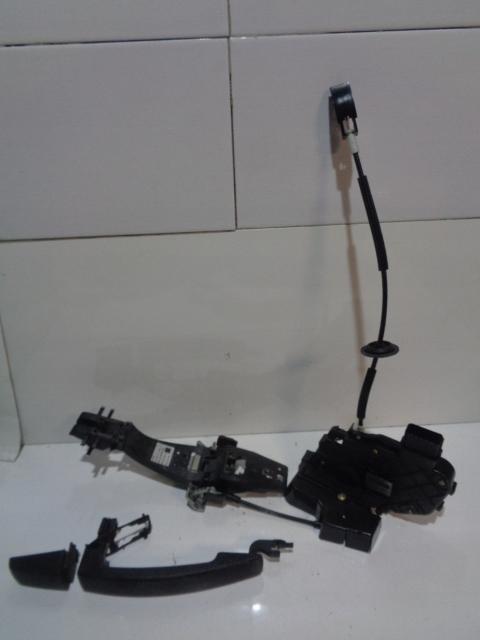 FQM000146 FPH500187-A - ЗАМОК ДВЕРНАЯ РУЧКА ПРАВАЯ ЗАДНЯЯ DISCOVERY 3 III