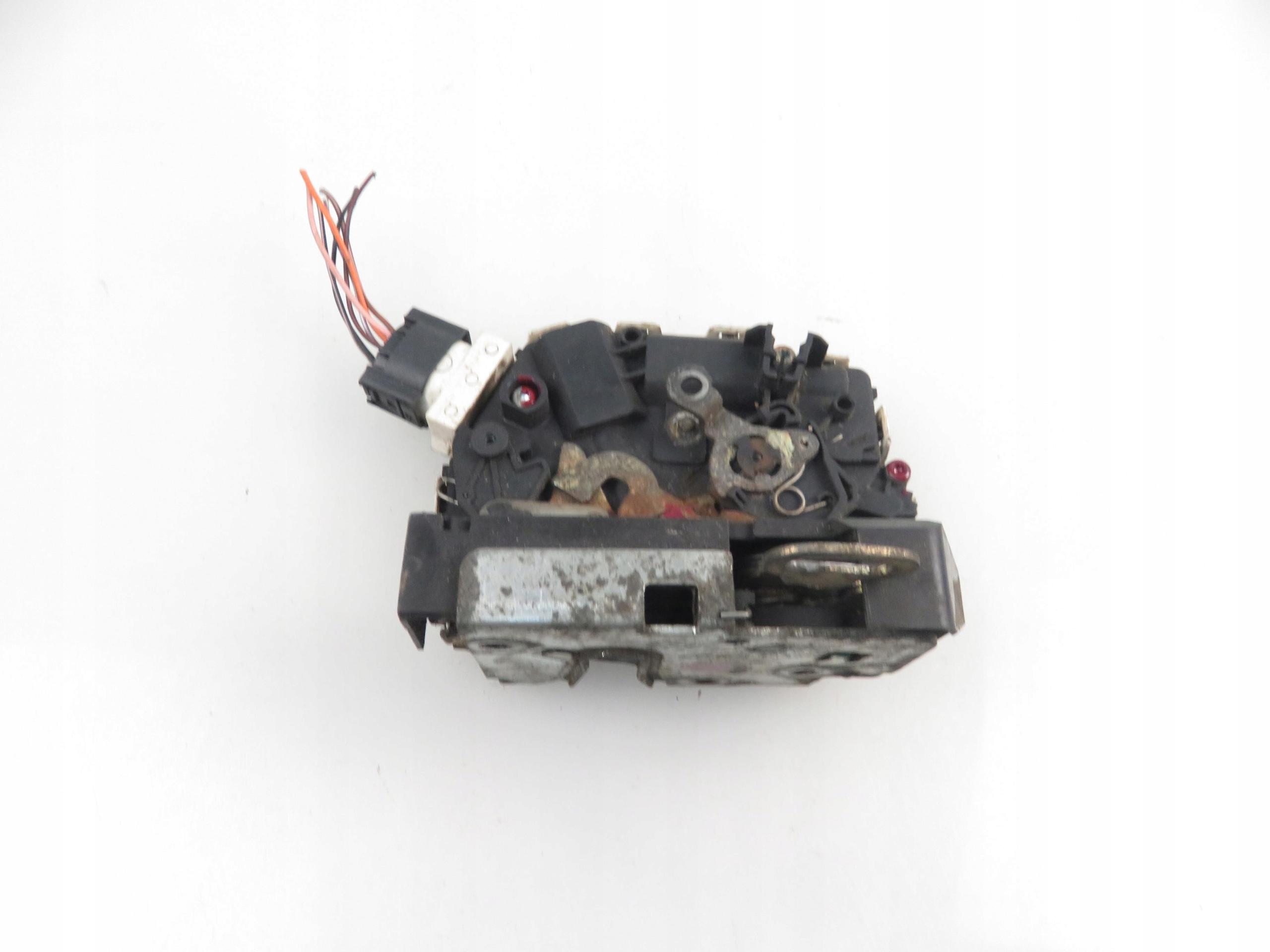 ЗАМОК ПЕРЕДНИЙ ЛЕВЫЙ LAND ROVER FREELANDER 7 PIN