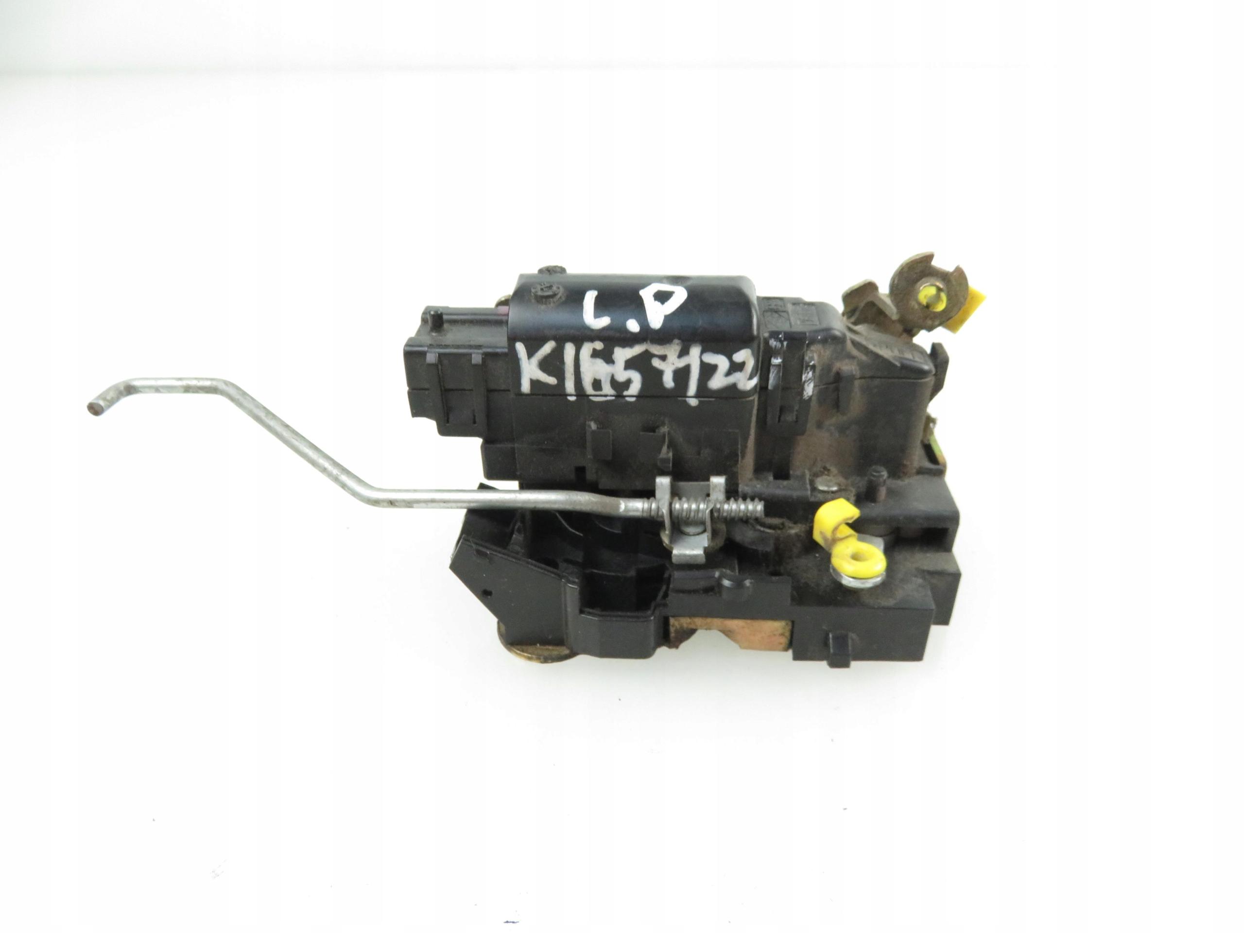 ЗАМОК ПЕРЕДНИЙ ЛЕВЫЙ RENAULT MASTER II