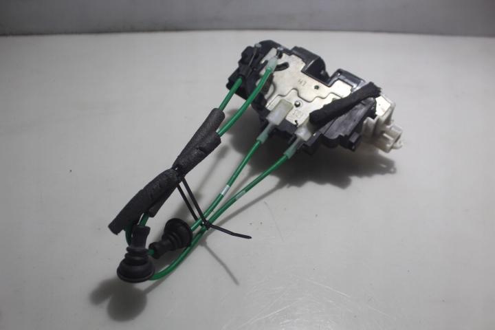 Замок лівої передньої двері HYUNDAI I30 і