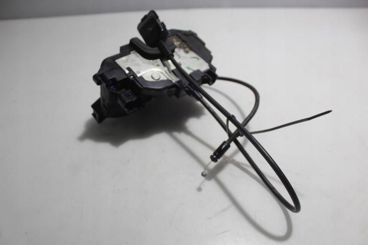 ЗАМОК ПЕРЕДНЕЙ ЛЕВОЙ ДВЕРИ RENAULT CLIO III