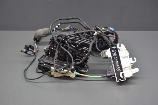 7477702 - Замок П с защелкой SOFT CLOSE BMW 5 G30 G31