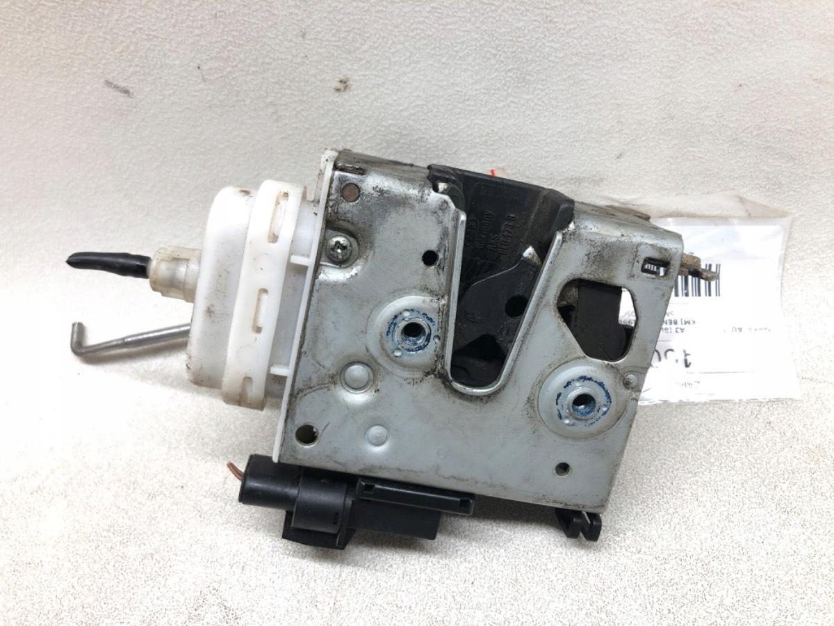 Замок передний левый AUDI A3 HB 3D 96-06 8L1837015A