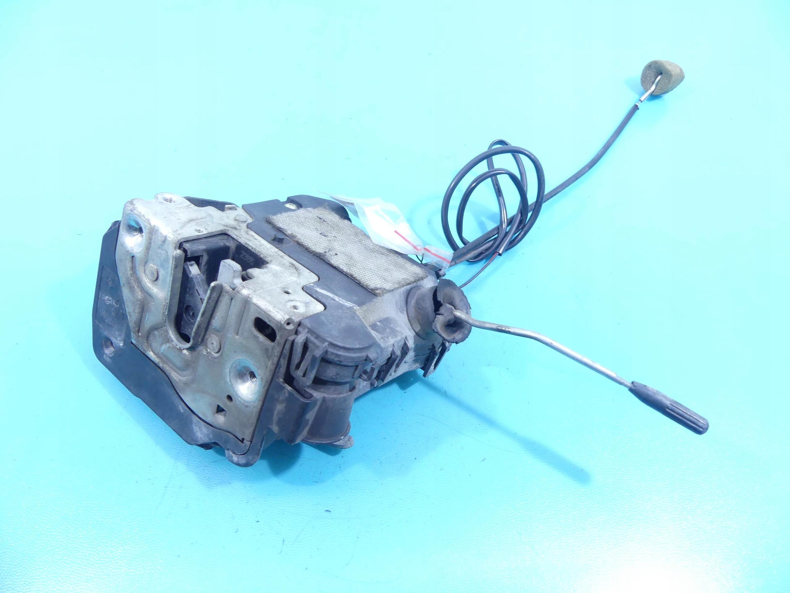 Замок передній правий 2pin MERCEDES W211 02-09 Європа