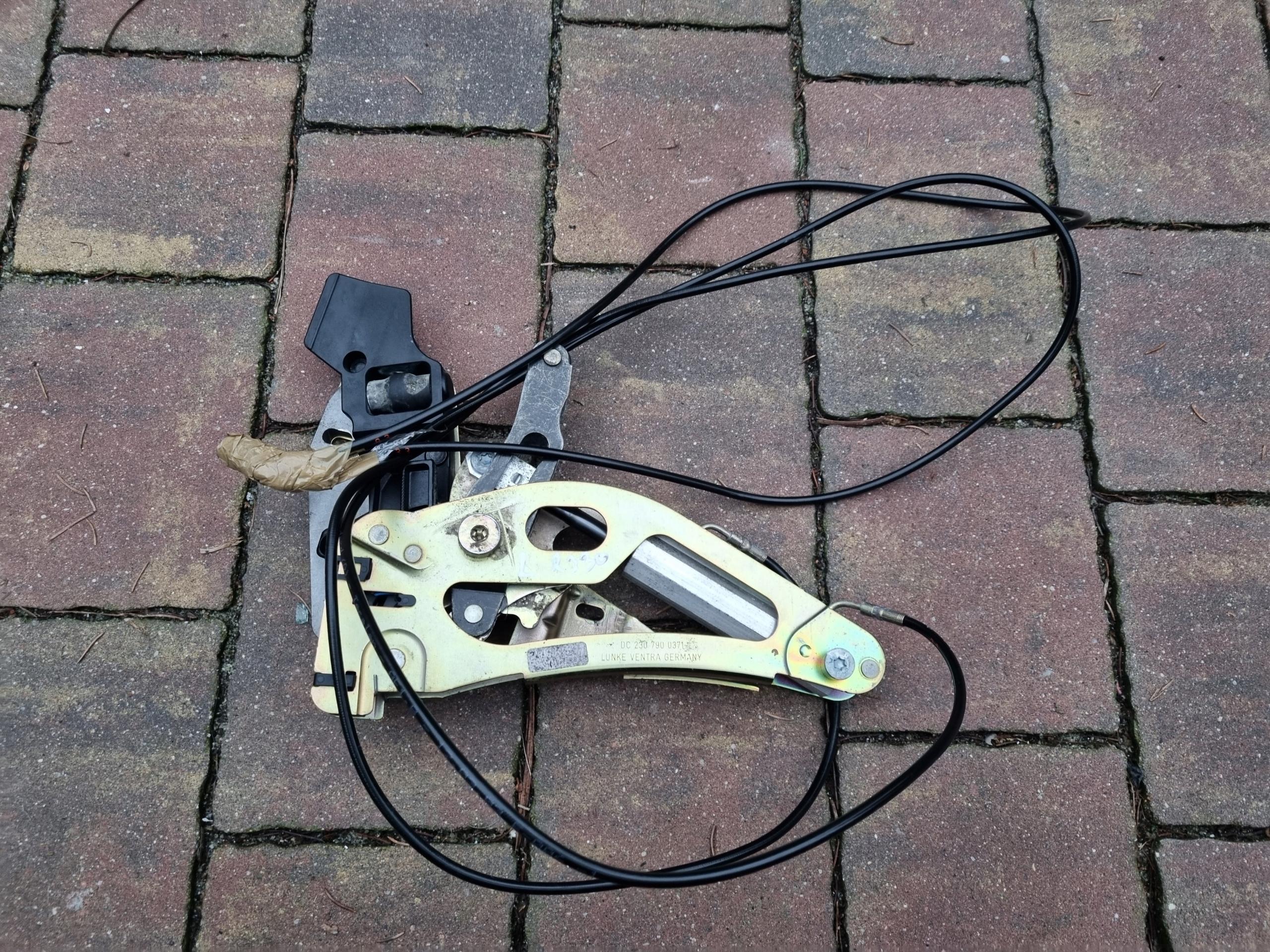 Замок привід даху MERCEDES SL R230 2307900371