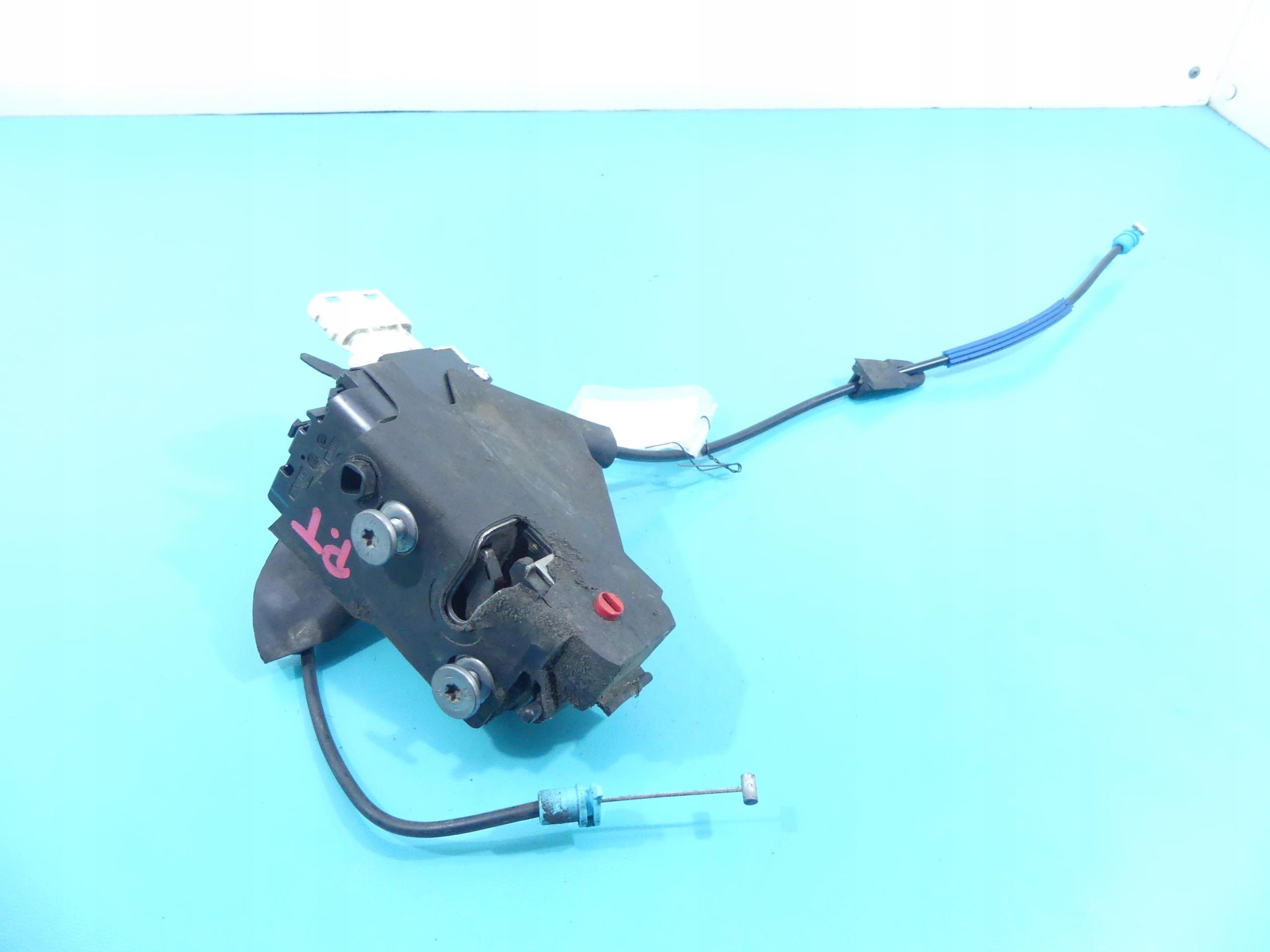 9681336880 - Замок задний правый 6 PIN CITROEN C4 и 04-11