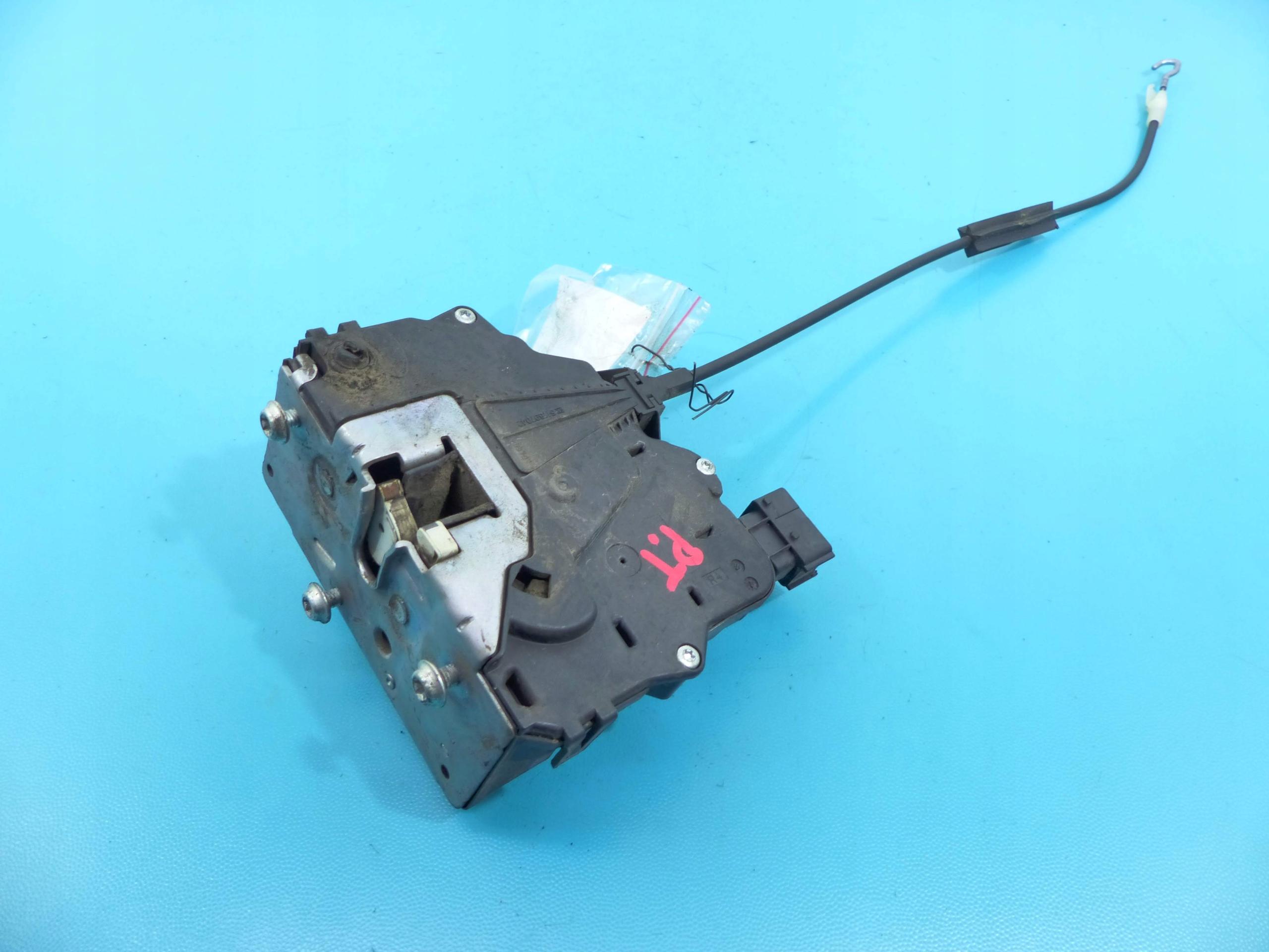 13258267 - ЗАМОК ЗАДНІЙ ЗАДНІЙ ПРАВИЙ 6 PIN OPEL CORSA D