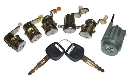 6325847 - ЗАМКИ ЗАЖИГАНИЯ TOYOTA HIACE 1995-2006 ЗАМОК