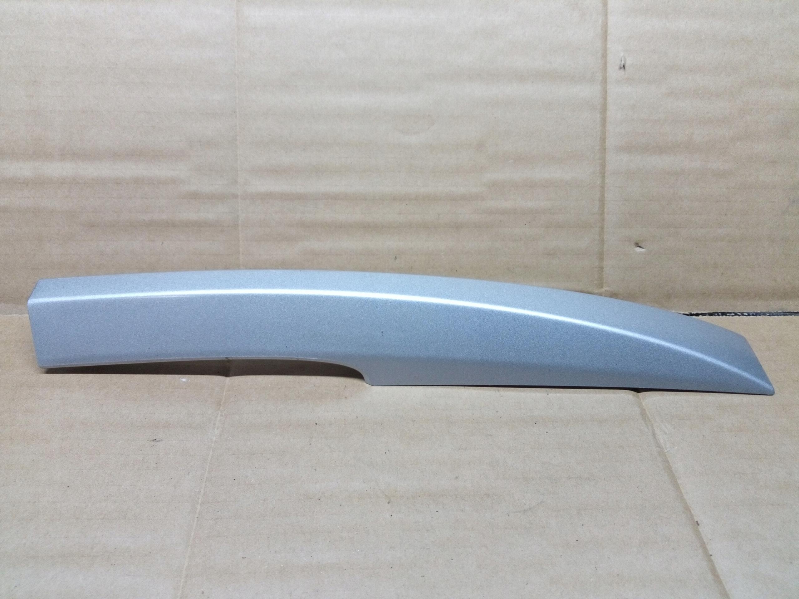 ТОРЦЕВАЯ КРЫШКА РЕЙЛИНГОВАЯ КРЫШКА ПРАВАЯ ПЕРЕДНЯЯ LAGUNA III