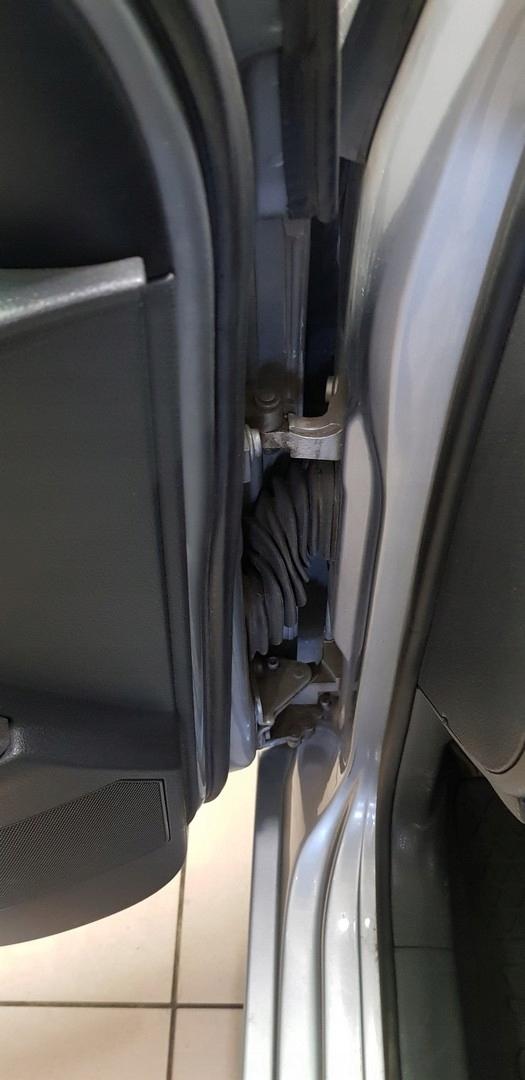 ПЕТЛЯ ДВЕРИ LA7R VW POLO 9N 9N3 ПЕРЕДНЯЯ ПРАВАЯ ЛЕВАЯ