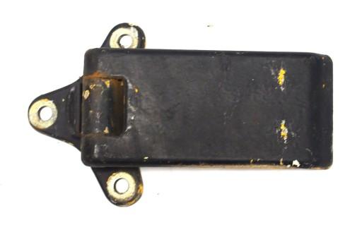 ДВЕРНА ПЕТЛЯ ЛІВА НИЖНЯ IVECO DAILY III 1999-2006