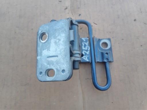 Петля двери левая передняя AUDI A3 8P 8E0831411E