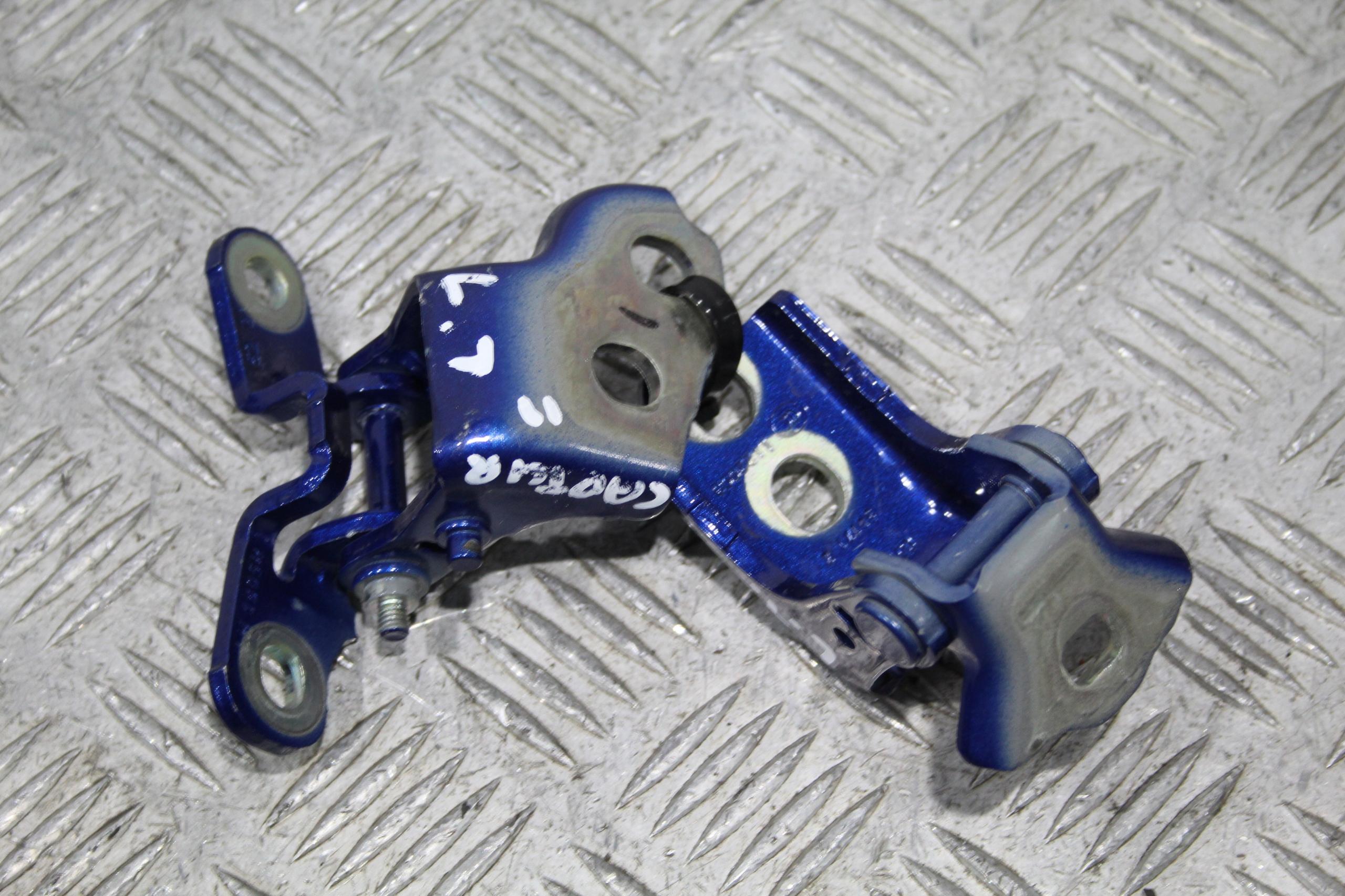 ПЕТЛЯ ДВЕРИ ЛЕВАЯ ЗАДНЯЯ RENAULT CAPTUR II 2