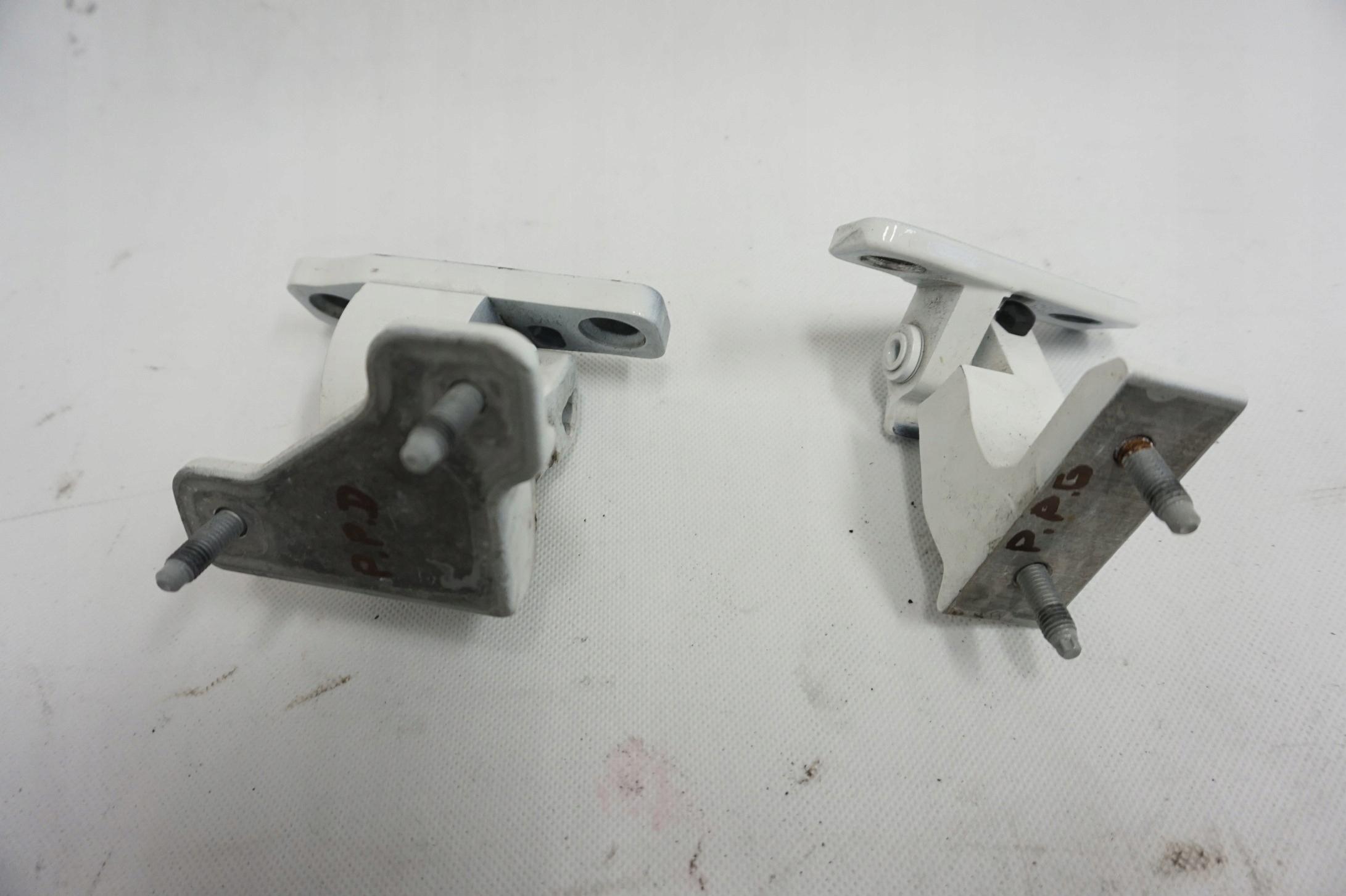 Передня права дверна петля MERCEDES GLC W253 LIFT