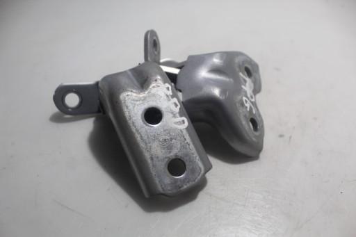 ПЕТЛЯ ПЕРЕДНЕЙ ПРАВОЙ ДВЕРИ KIA CEED III