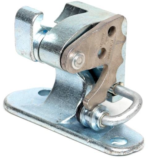 7E0831412D - Передня права дверна петля VW TRANSPORTER T5 T6