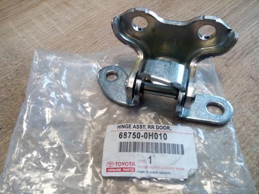 68750-0H010 68760-0H010 - ПЕТЛЯ ДВЕРІ TOYOTA AYGO C-HR YARIS ЗАДНЯ НОВА ОРИГІНАЛЬНА*