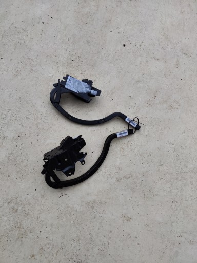 LCR79 - ПЕТЛЯ ЗАКРИЛКА ЗАДНЯ ПРАВА ЛІВА LEXUS IS 13-64520-53091 НОВА