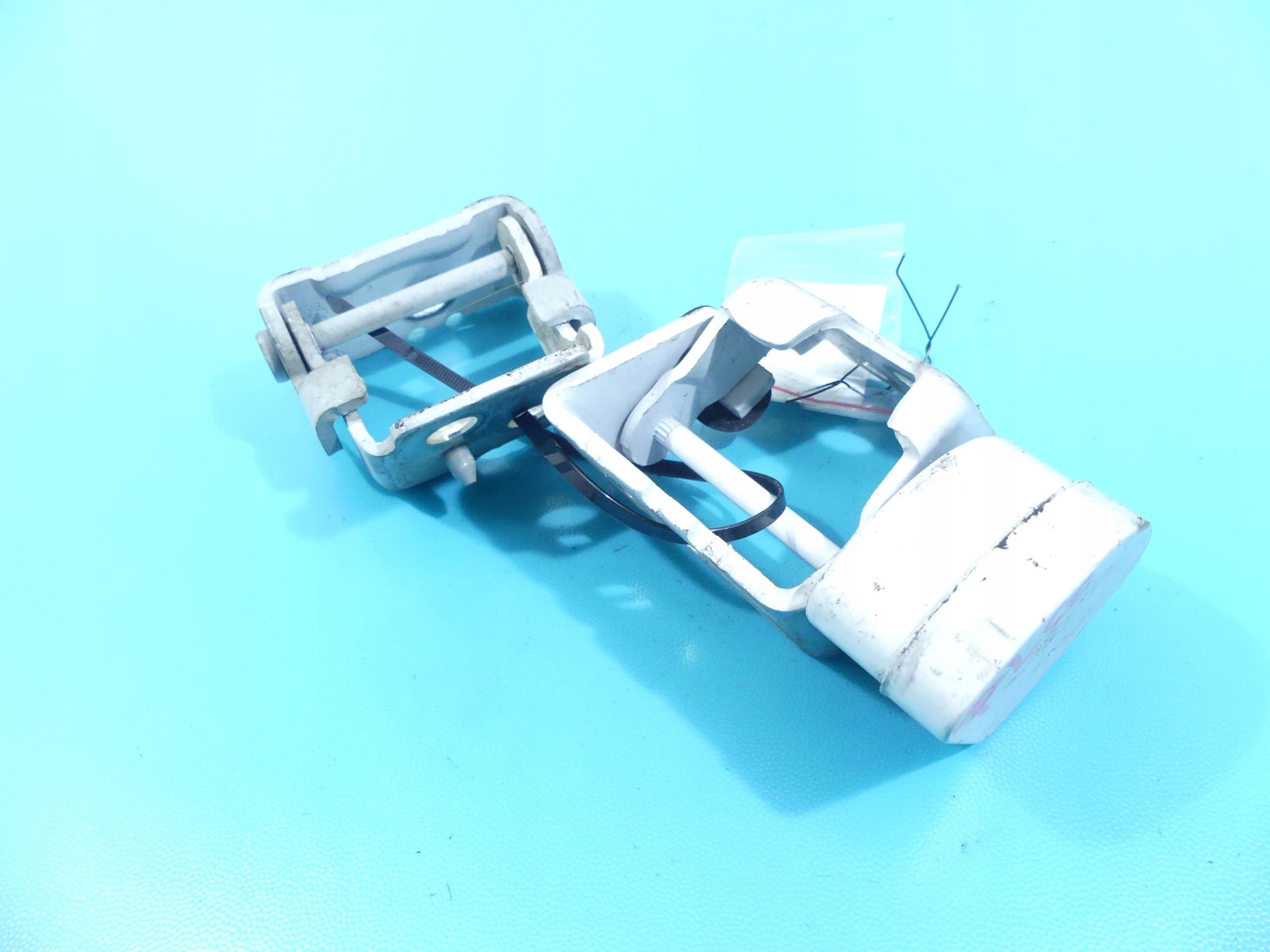 Петля обмежувач передній лівий для CITROEN C5 III X7