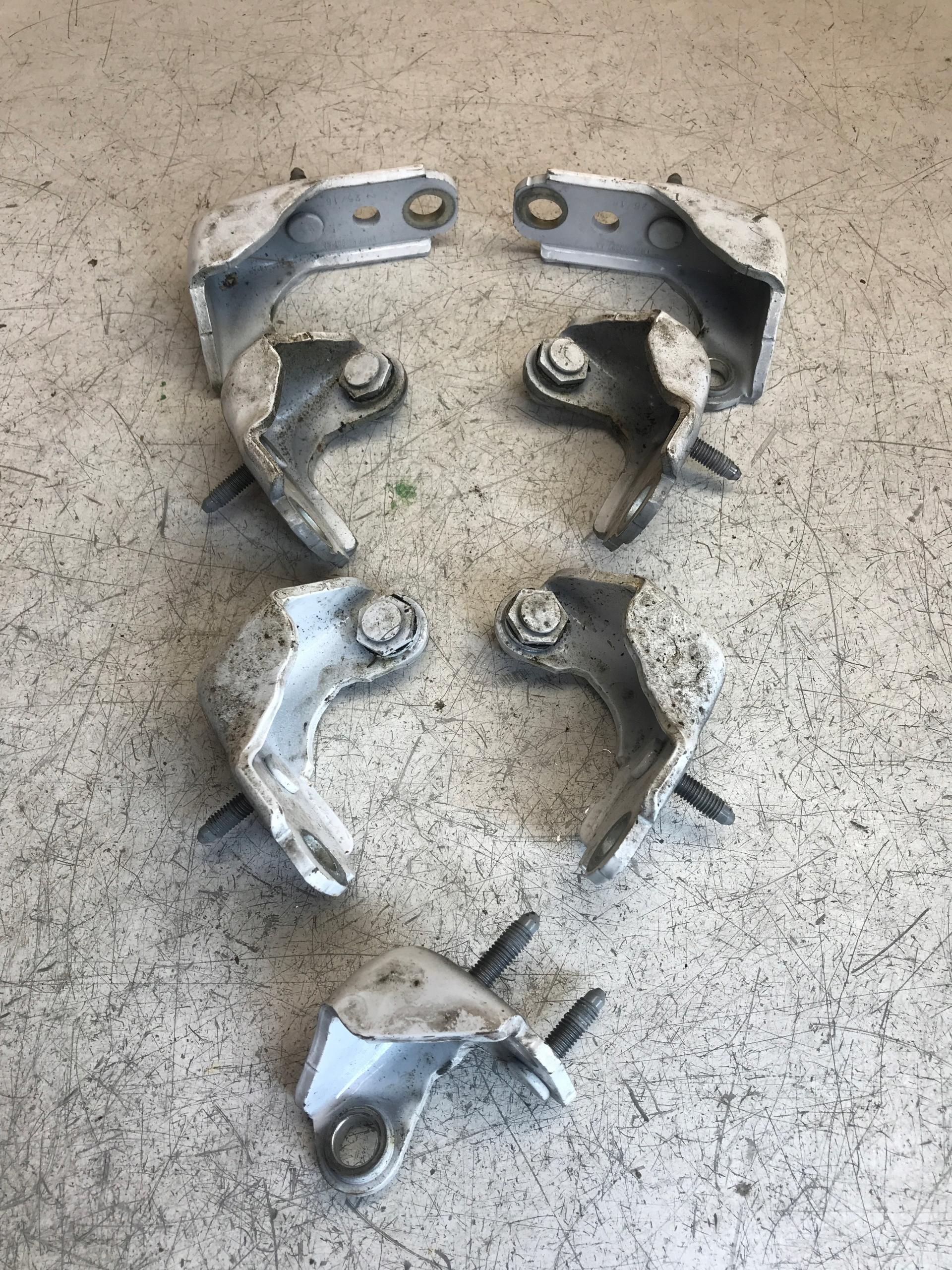 S-MAX MK2 ДВЕРНЫЕ ПЕТЛИ ЛЕВЫЙ И ПРАВЫЙ