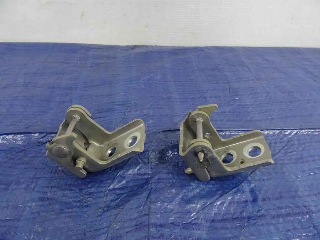 ACP10385 - Петля Дверні петлі передня права Opel Corsa F