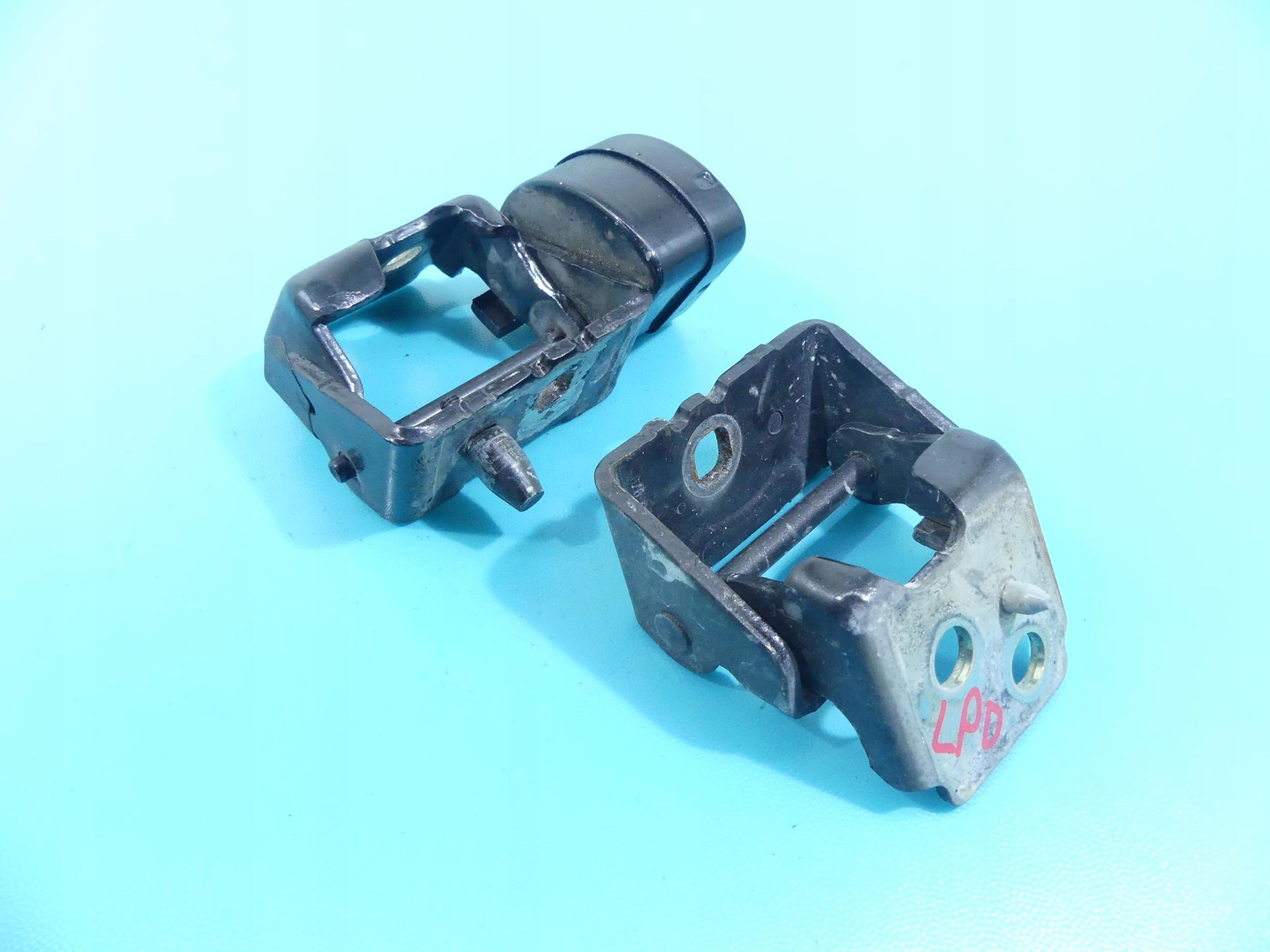 Петля петлі передня ліва CITROEN C5 II III 07-11