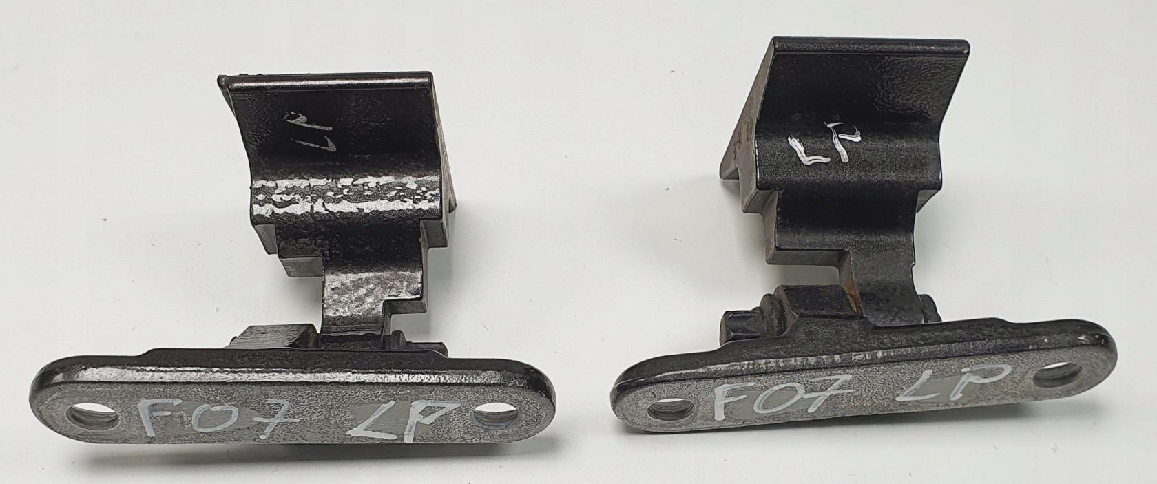 Петли двери левый ПД BMW 5 F07 пара