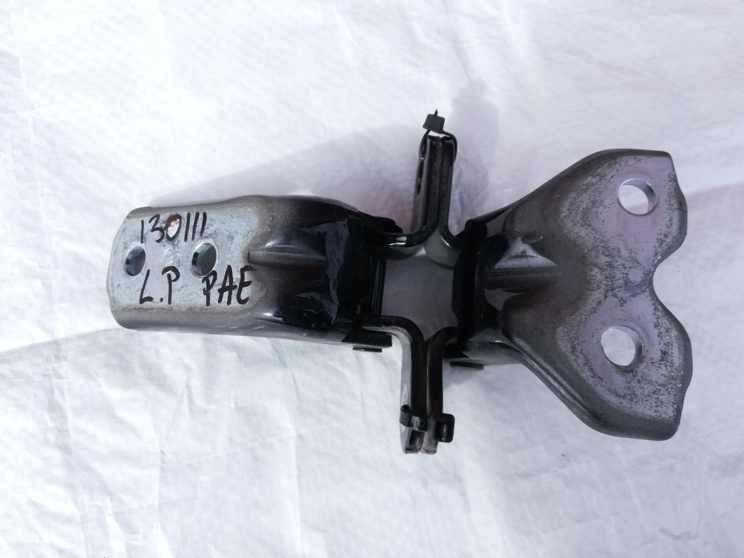 Дверные петли левый передний Hyundai i30 III 17-22 PAE