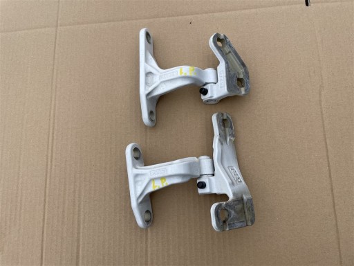 W907 w910 - ДВЕРНІ ПЕТЛІ ЛІВИЙ ПЕРЕДНІЙ MERCEDES SPRINTER 907 910 18-23R