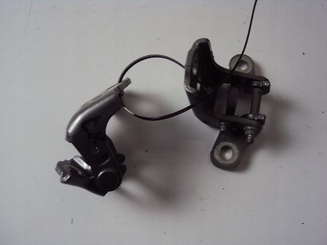 ДВЕРНІ ПЕТЛІ ЛІВИЙ ПЕРЕДНІЙ RENAULT CAPTUR II 19-