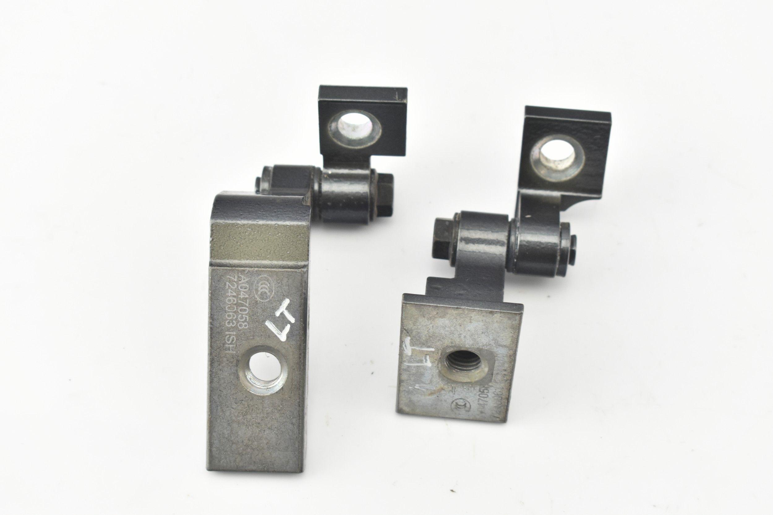 7246061 7246063 - Петлі двері лівий задній в зборі BMW G20 G21