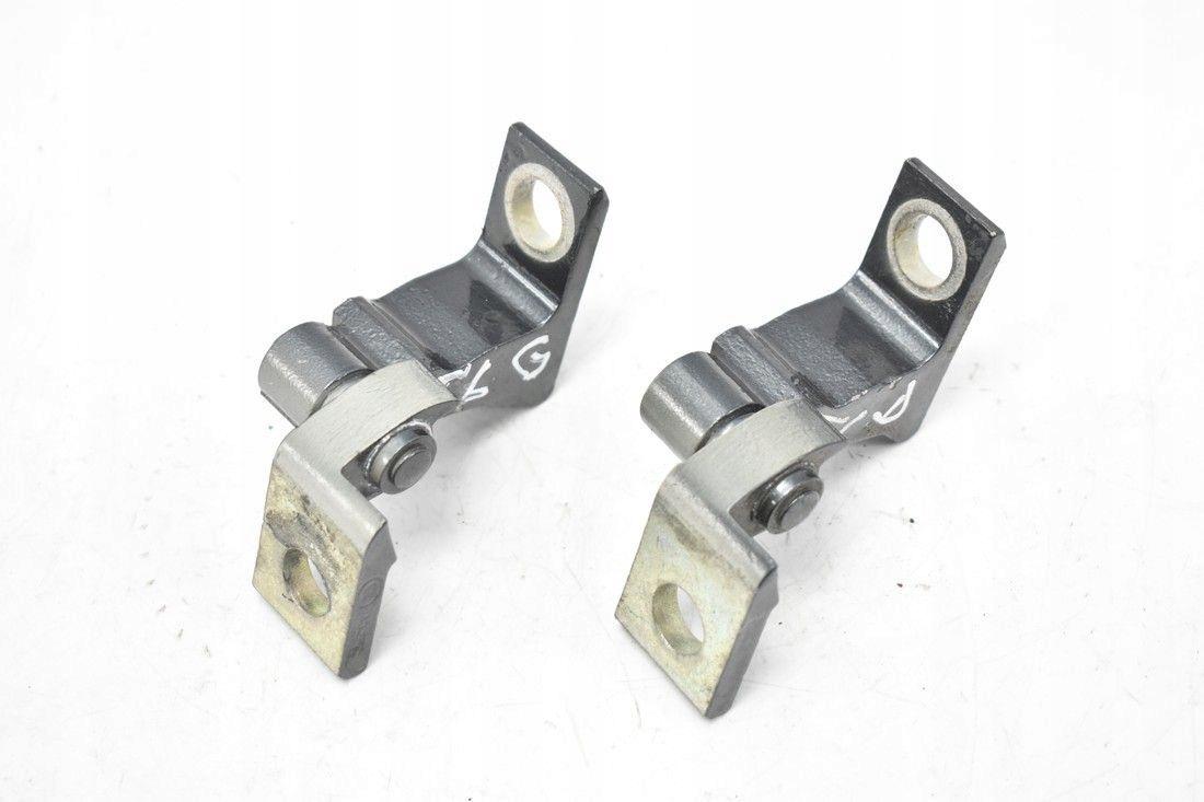 BRAK-DANYCH-2200245 - ДВЕРНІ ПЕТЛІ ЛІВИЙ ЗАДНІЙ LF7Y SKODA SCALA 19-