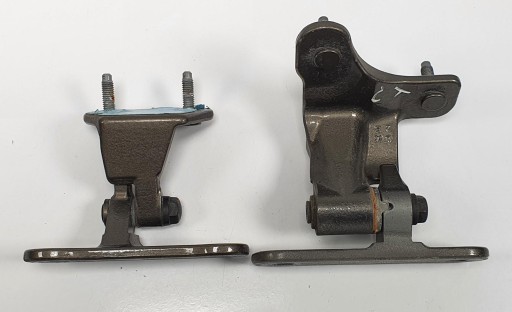 ПЕТЛИ ДВЕРИ ЗАДНИЕ ЛЕВЫЕ MERCEDES CLS W218 ПАРА