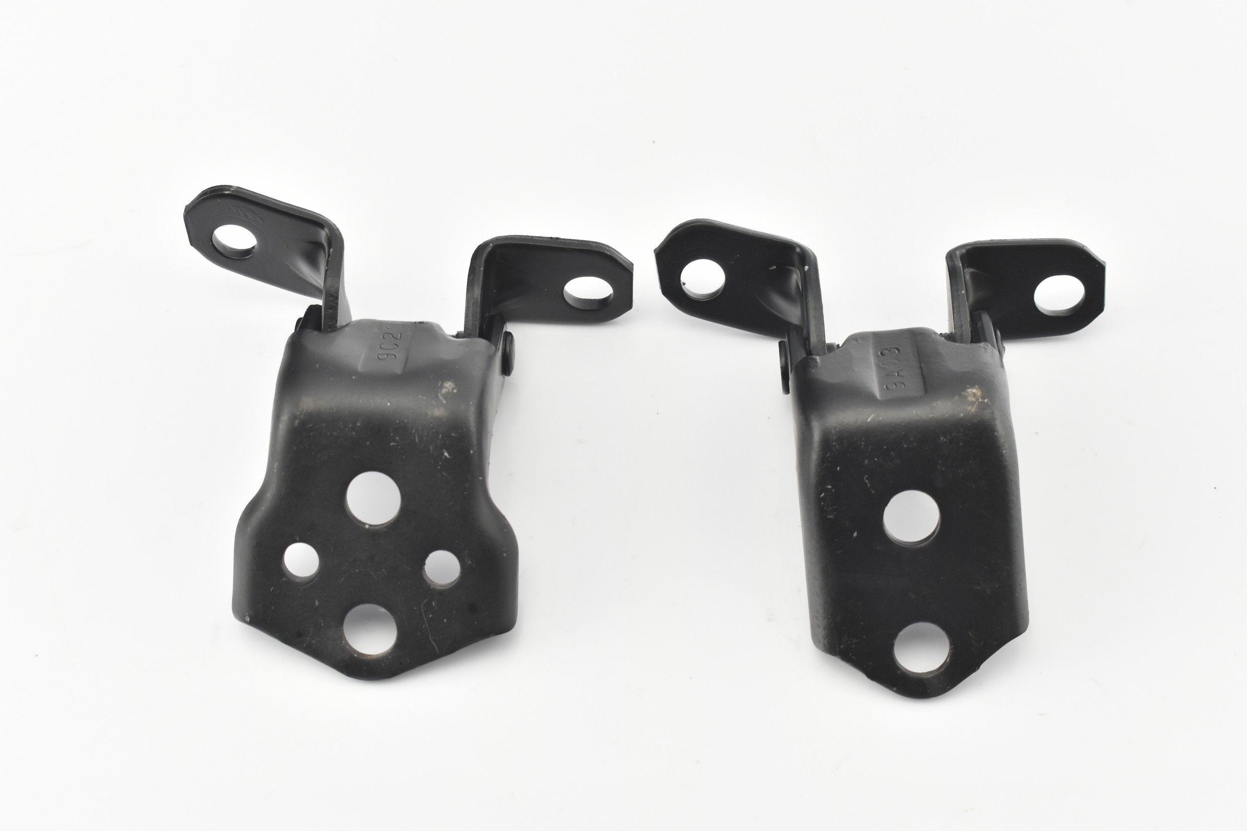 AB39-2122800-AE - ДВЕРНІ ПЕТЛІ ПРАВИЙ ПЕРЕДНІЙ КОМПЛЕКТ FORD RANGER IV