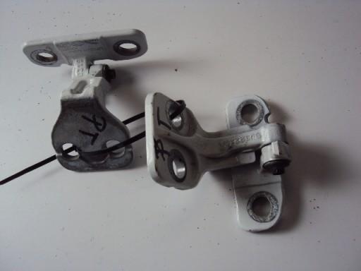 Дверні петлі права задня RANGE Rover EVOQUE II L551