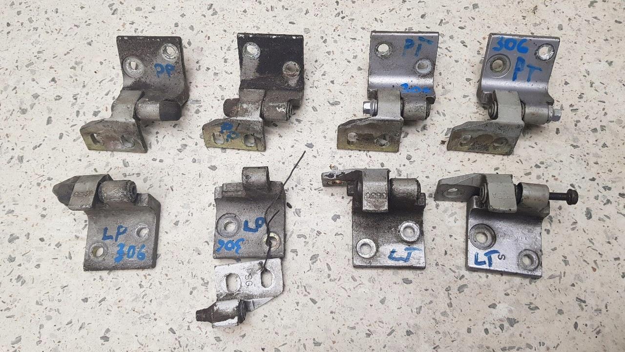 ДВЕРНЫЕ ПЕТЛИ СПЕРЕДИ И СЗАДИ КОМПЛЕКТ PEUGEOT 306