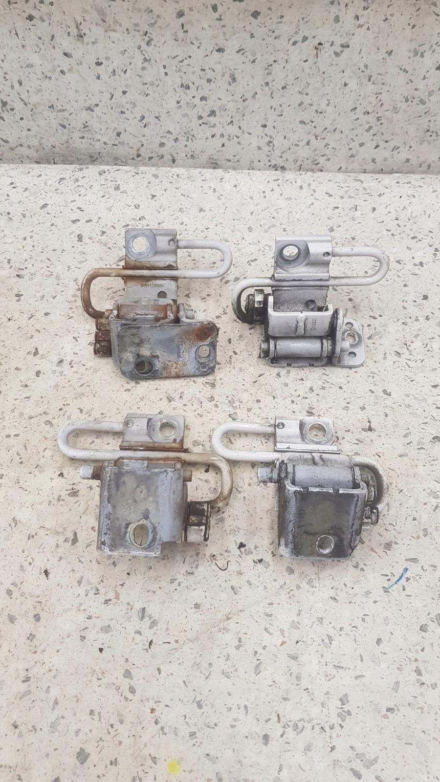 ДВЕРНІ ПЕТЛІ ПЕРЕДНЯ ЗАДНЯ КОМПЛЕКТ VW GOLF IV